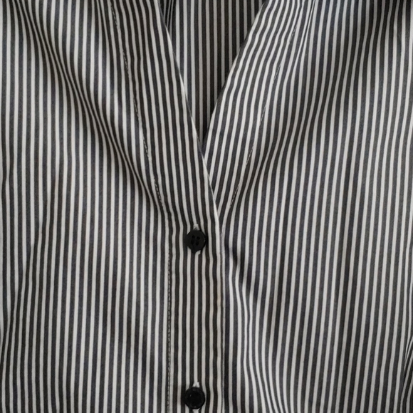 Women's button down - Picture 3 of 4